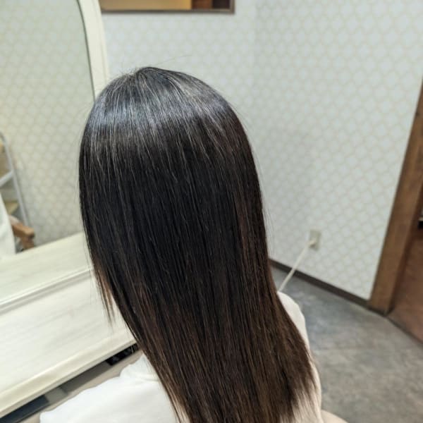 エアストレートでサラサラロングに