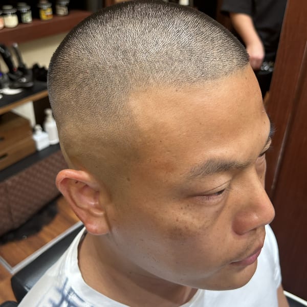 外国人風バスカット