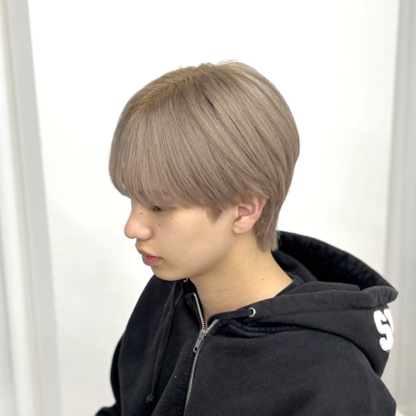 メンズミルクティーベージュ|scene by pizzicato