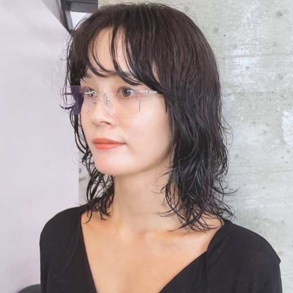 ラフパーマ　ミディアムレイヤー　オイルスタイリング　オシャレ|CELL