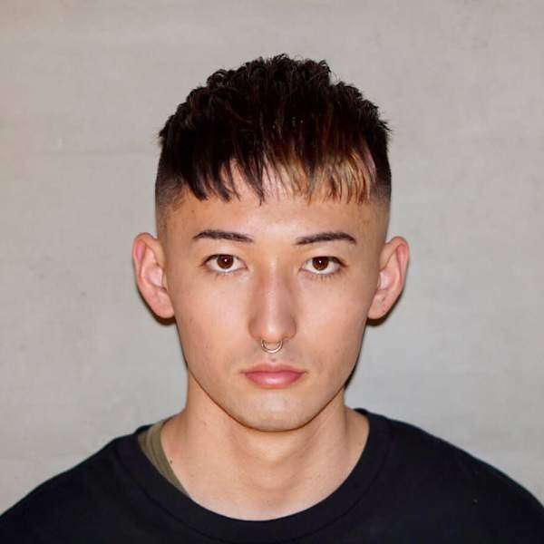 クロップスタイル×アクセントカラー