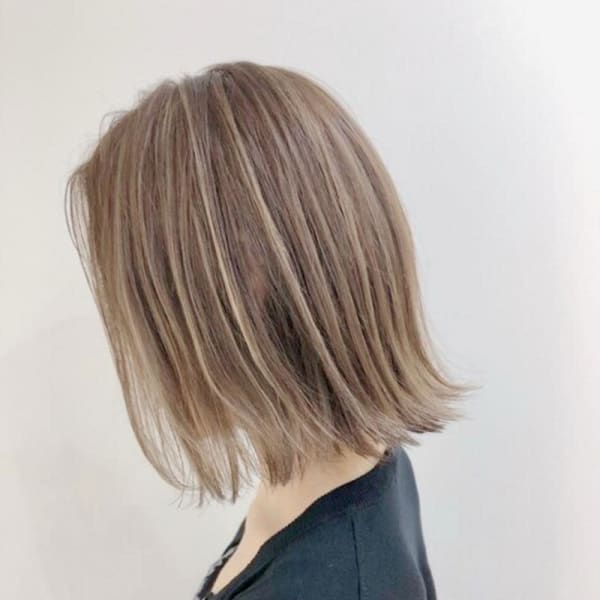 前下がりボブミディ/ハイライト/透明感/20代30代40代