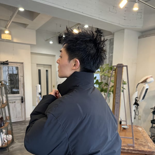 スパイキーショート/メンズカット/ナチュラルパーマ/|Mois 仙台