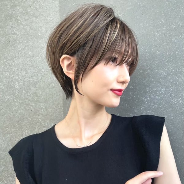 マッシュショートシースルーバングハイライト髪質改善韓国仙台駅