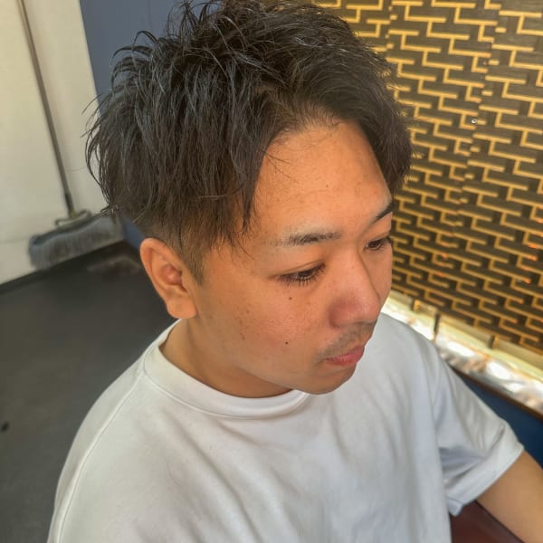 アップバングショート