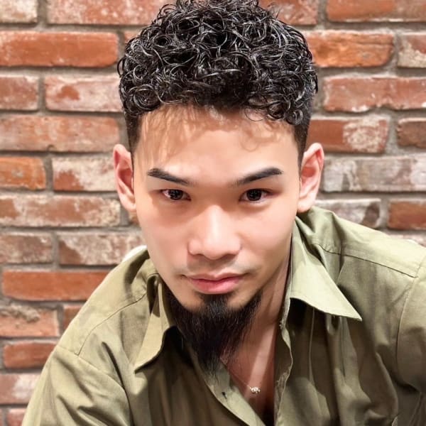 ビジネスフェードパーマ