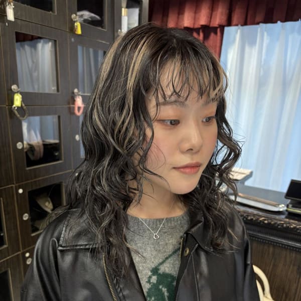 パーマ巻き/ポイントハイライト/デザインカラー