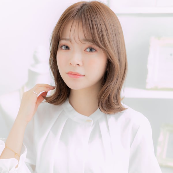 大人ガーリーミディアムレイヤー外ハネパーマ マロンベージュ|mod's hair【モッズヘア】越谷/越谷西口店