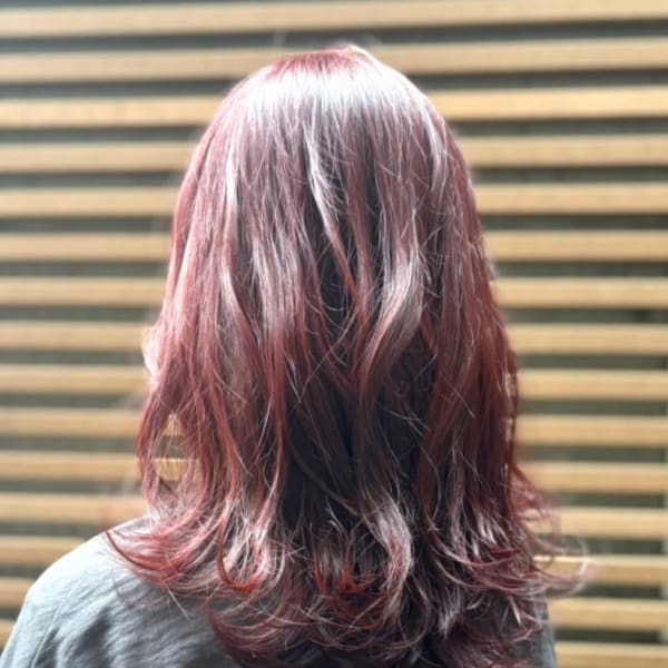 深みボルドーワインレッドブラウン赤髪大人女子秋カラーうるツヤ|Hair & Nail Eve 新浦安店