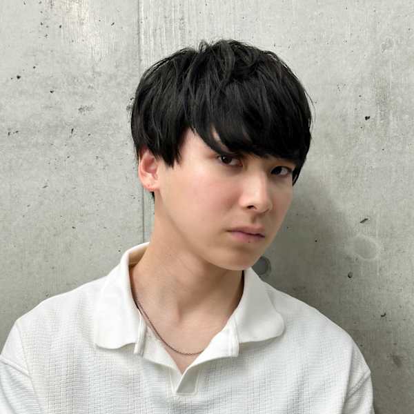 乾かすだけでまとまるナチュラルマッシュ|Men's hair Hui 新宿三丁目