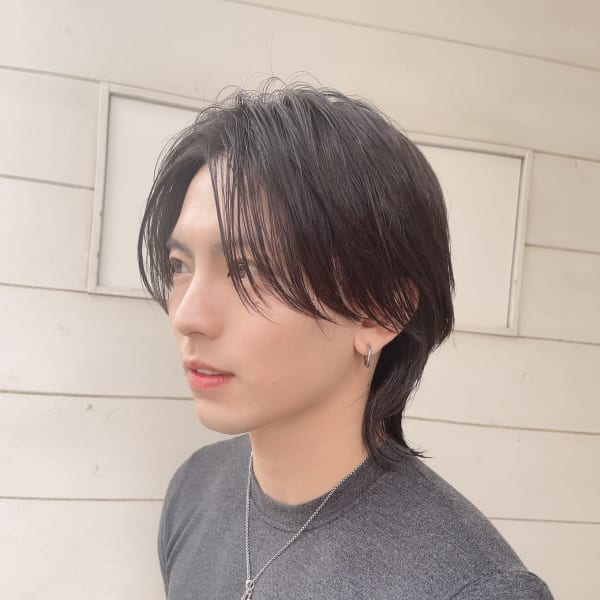 フェザーセンターパート襟足長めウルフ梅ヶ丘豪徳寺美容室