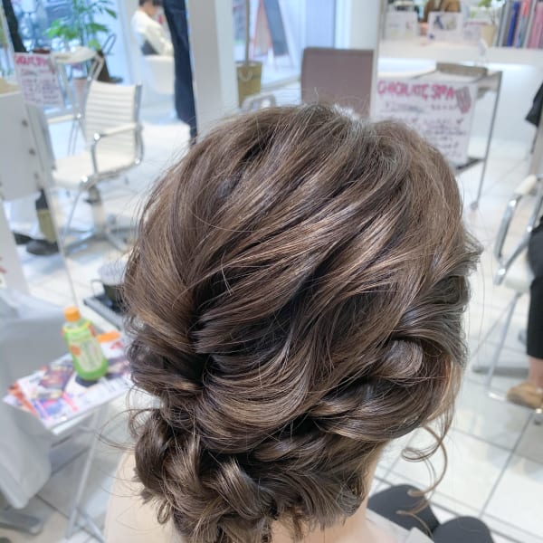 Uni. 江坂【ユニ】×ミディアム