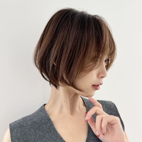 ナチュラルな大人ショートボブ
