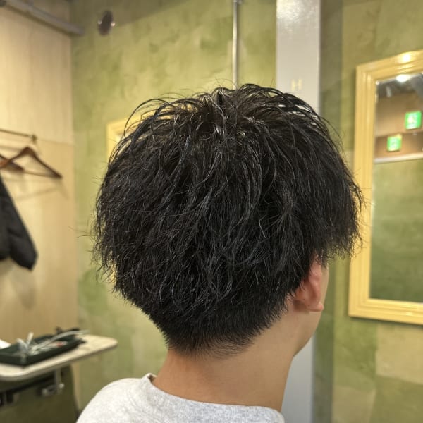 刈り上げマッシュ×ツイストパーマ