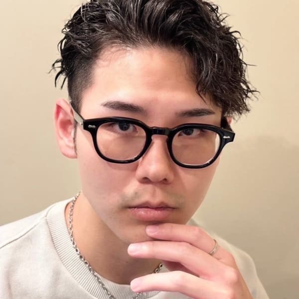 アップバングリバースパーマ