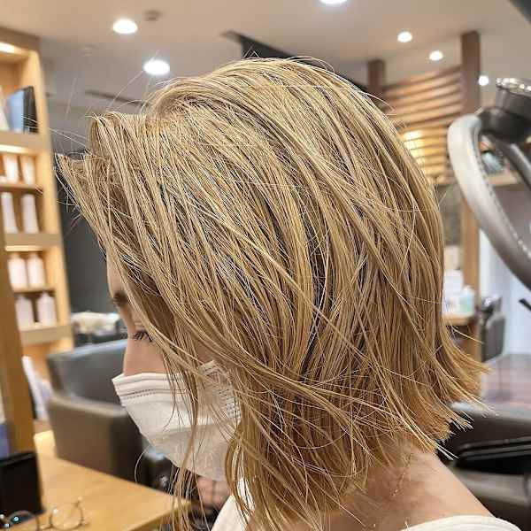 切りっぱなしボブ