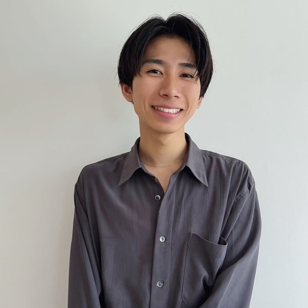 LOREN 栄久屋大通店【ローレン サカエヒサヤオオドオリテン】のスタッフ紹介。冨田翔 鎖骨下限定