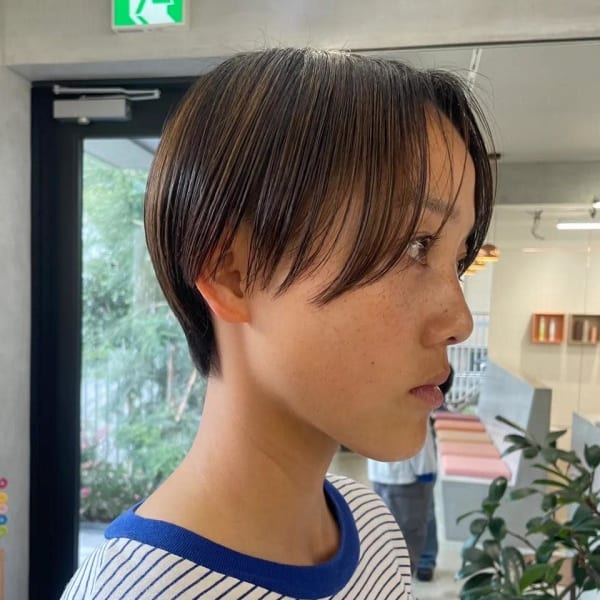 ショートヘア/毛流れバング/