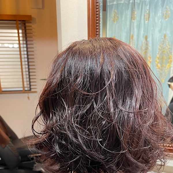 お手入れ簡単♪肩上ボブのパーマスタイル