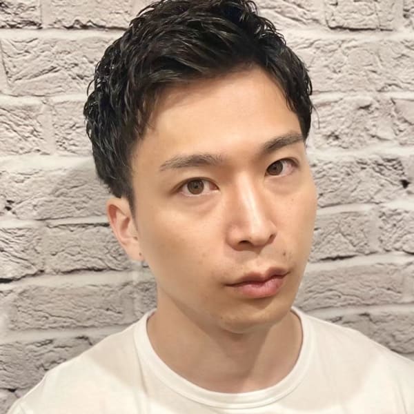 アップバングショート