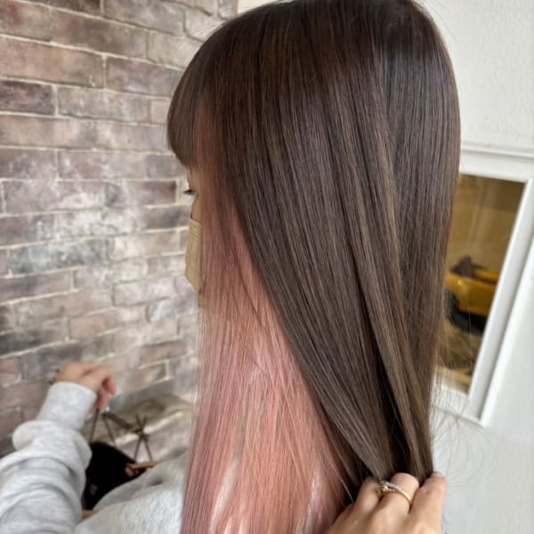 透明感ピンクイヤリングカラー|DAM hair garden