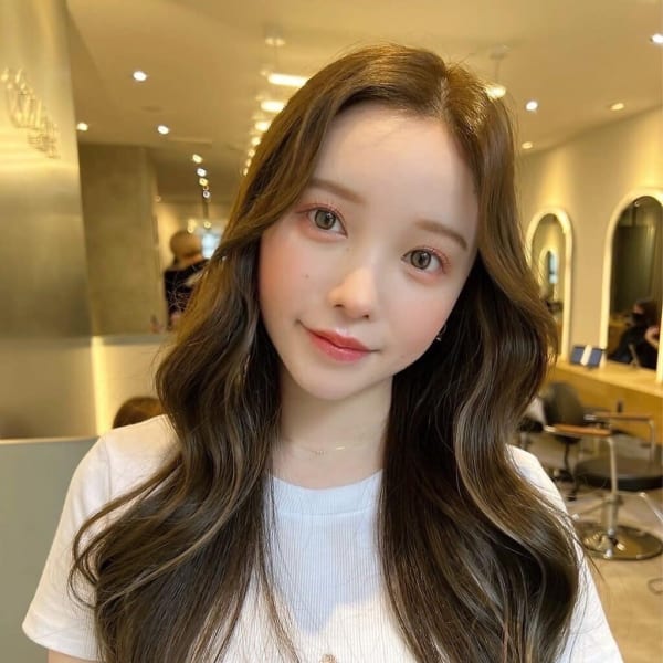 髪質改善*ハイライトカーキベージュ*美髪【Zina天王寺】