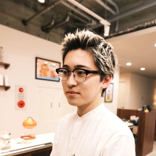 【Look at】スパイキーショート