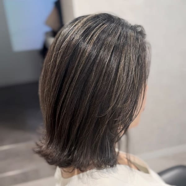 STYLE流ハイライト白髪ぼかし
