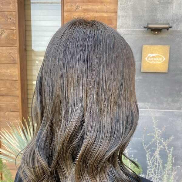 オリーブカラー|Room RICHAIR