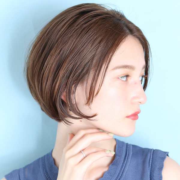 40代50代小顔黒髪ネビージュボブルフワンレン前髪なしショー