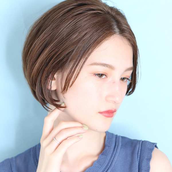 40代50代小顔黒髪ネビージュボブルフワンレン前髪なしショー