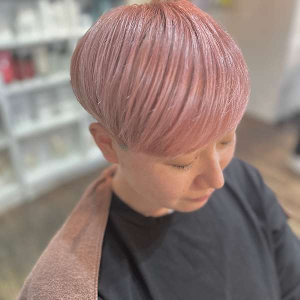 ◎ブリーチ1回ペールピンクベージュホワイトピンクカラー透明感|CLOUD HAIR