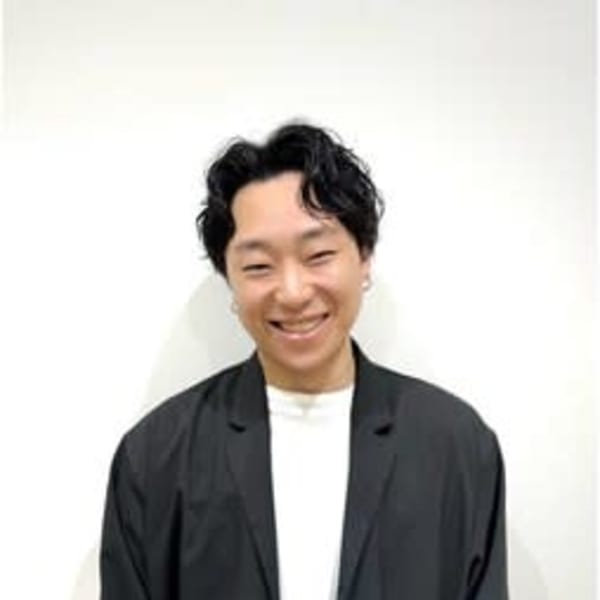 SARA 新宮店【サラ　シングウテン】のスタッフ紹介。山口 晴矢