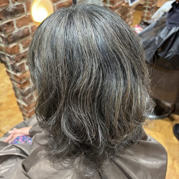 【さすだ】ノンジアミン!ヘアマニキュアで白髪ぼかし◎