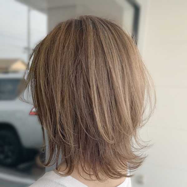 10代20代30代大人かわいい暗髪艶感ヨシンモリくびれミディ