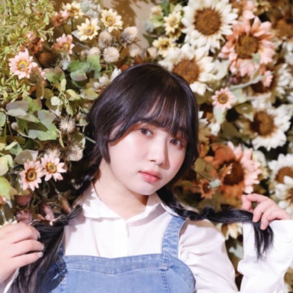 女の子満載の三つ編みツイン