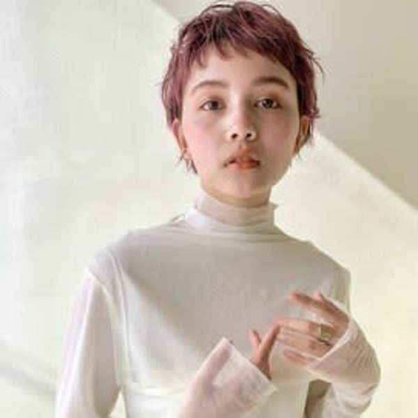 オン眉ショート