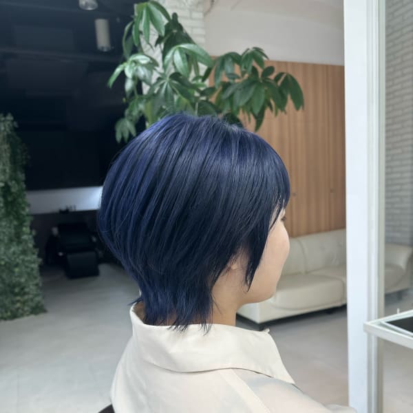 ネイビーブルー×ショートウルフ