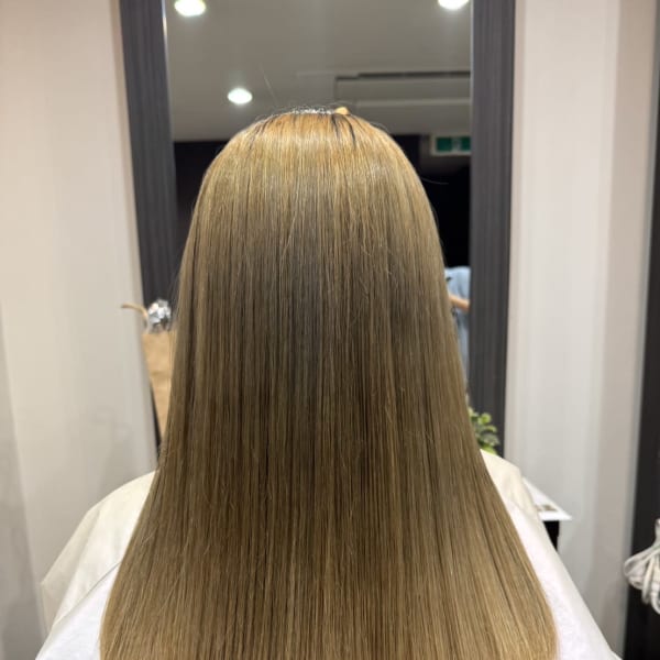 髪質改善ストレート