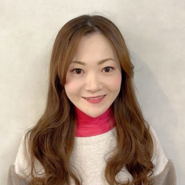 Chocolat NAMBA【ショコラナンバ】のスタッフ紹介。高島　千鈴