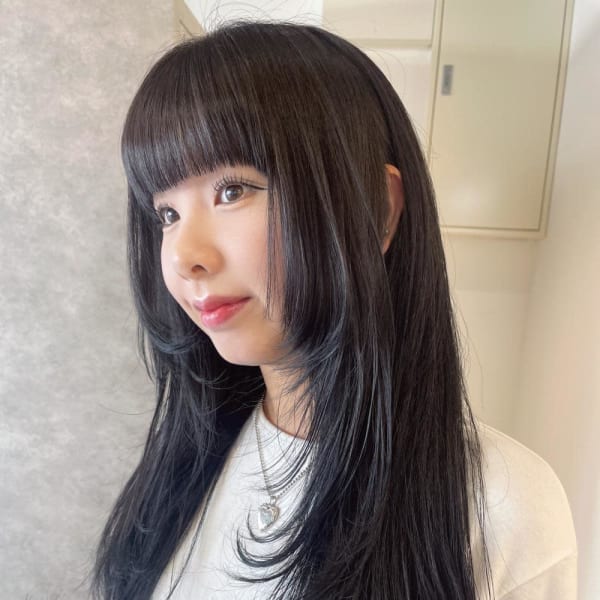 【rizu】レイヤー/顔周りカット/ブルーブラック