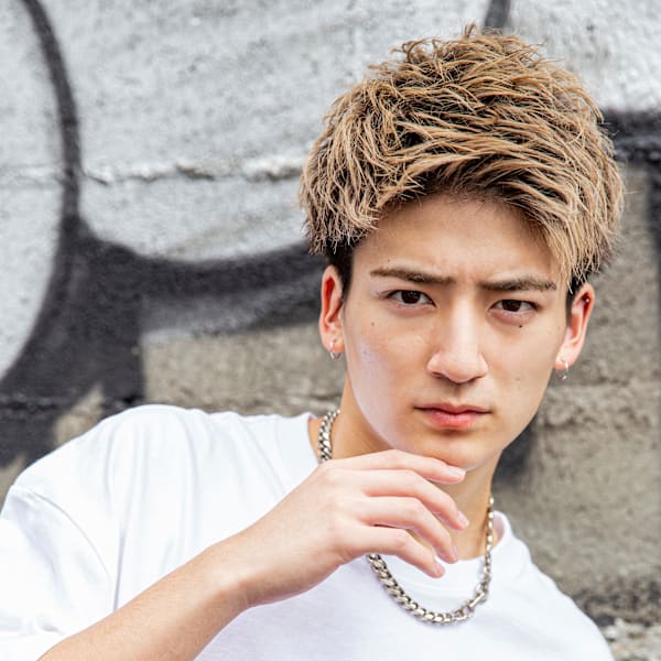 【小久保style】メンズカットツーブロックツイストウルフ|CITY