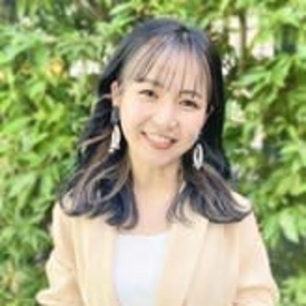La Bless 大阪梅田サロン[LINKS前]【ラ ブレス オオサカウメダサロン】のスタッフ紹介。西岡　輝美