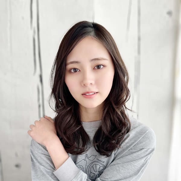 20代30代40代 黒髪レイヤーロング