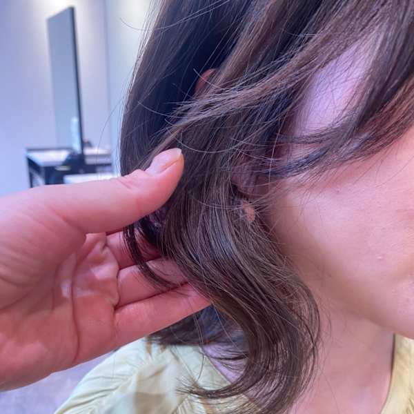 ナチュラルインナーカラーグレーベージュレイヤーボブ