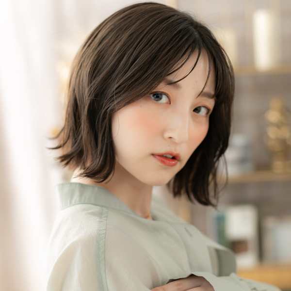 外ハネアッシュグレージュ小顔クセ毛風ボブ 韓国風巻き|COVER HAIR bliss 【カバー ヘア ブリス】川口/ららテラス川口東口駅前店