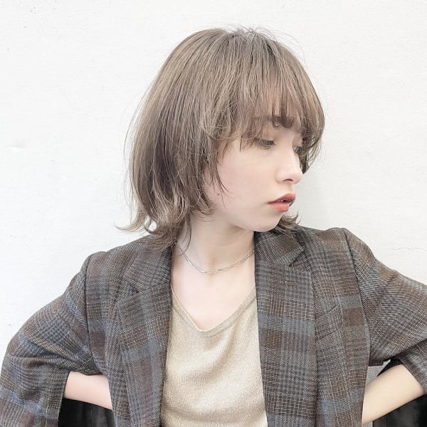くびレイヤーボブルフネビージュ小顔ワンレンこなれミディ
