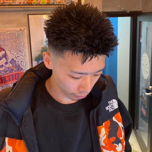 スパイキーショート