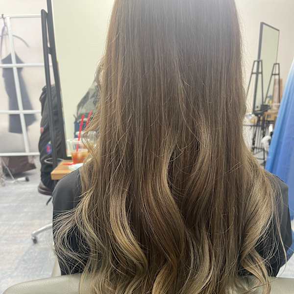 アッシュグレージュ　アッシュ強め|RIPPLE