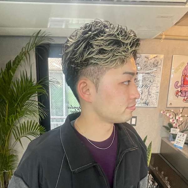 メンズカラーパーマ